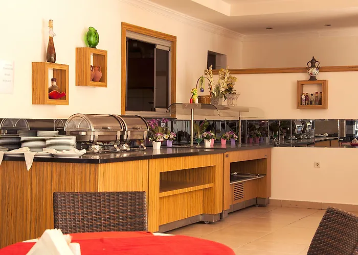 Sunway Apartahotel 2*