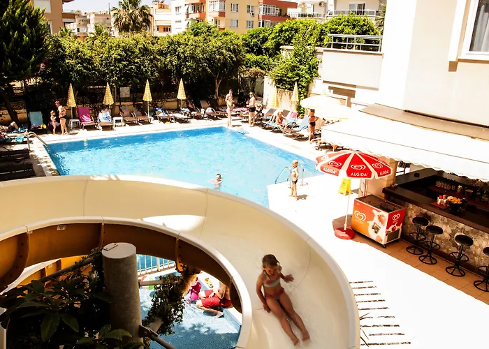 Sunway Apartmanhotel 2*