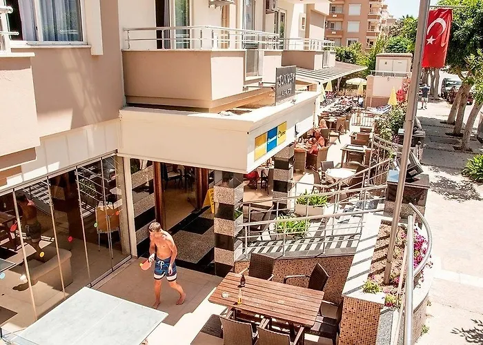 Sunway Apartmanhotel 2*